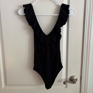Aritzia Wilfred ruffle bodysuit